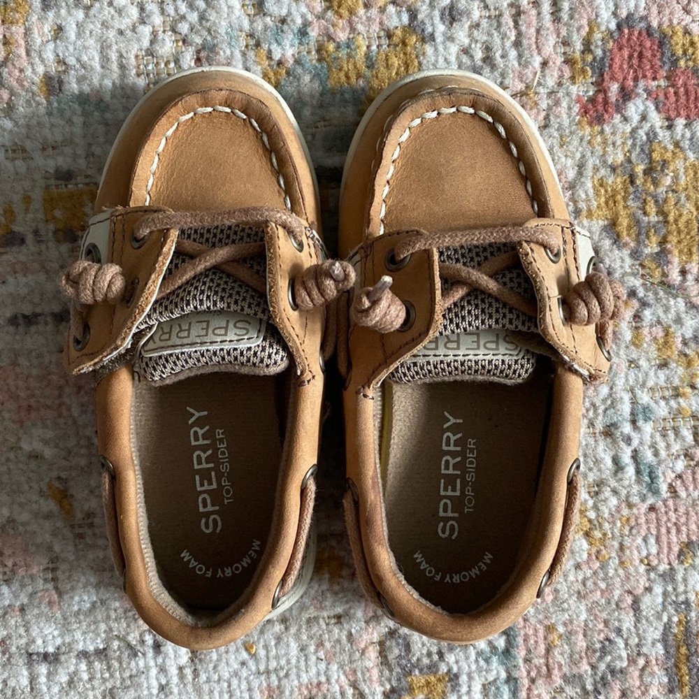 Sperry boat shoes